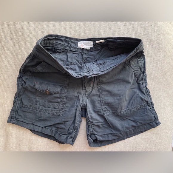 Anthropologie The Wanderer Cargo Midi Shorts In Midnight Dark Blue Size 27 - Picture 5 of 9